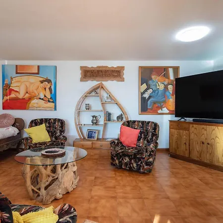 Tatil Evi O Axouxere *