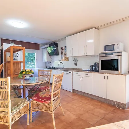 Tatil Evi O Axouxere Villarmayor (Galicia)